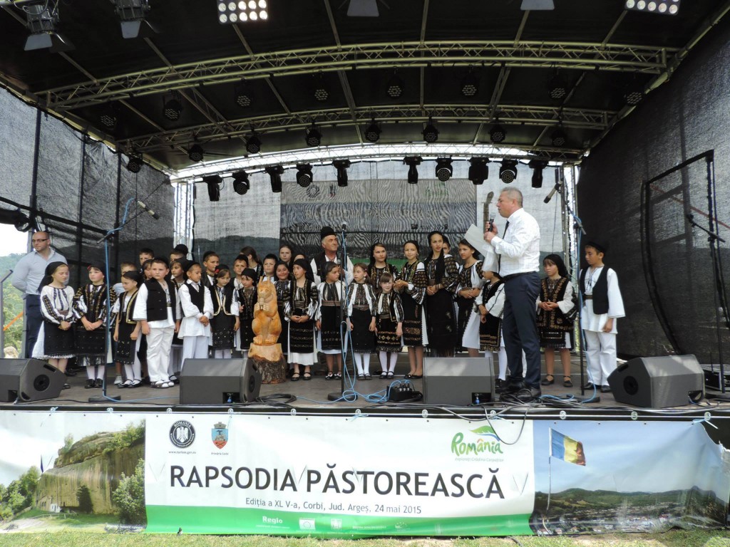 11110866_850773348293070_761696549389645386_o